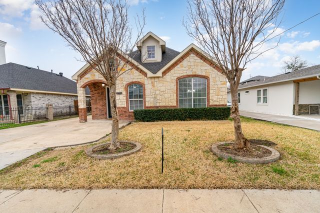2422 Vagas Street, Dallas, TX 75219