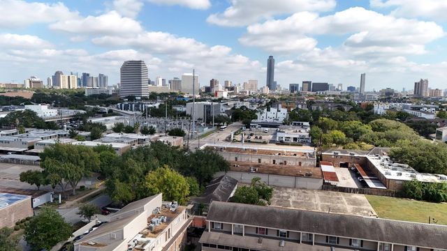 6019 Winsome Lane 2, Houston, TX 77057