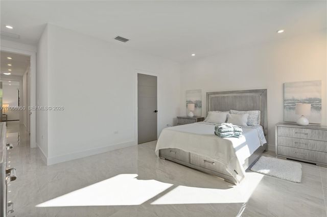 2889 SW 33rd Ave 2889, Miami, FL 33133