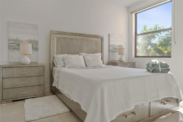 2889 SW 33rd Ave 2889, Miami, FL 33133
