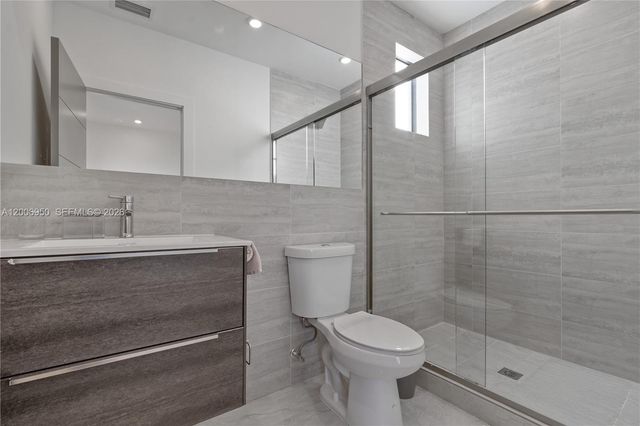 2889 SW 33rd Ave 2889, Miami, FL 33133