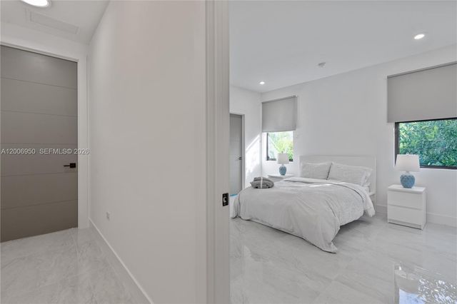 2889 SW 33rd Ave 2889, Miami, FL 33133