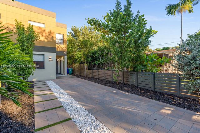 2889 SW 33rd Ave 2889, Miami, FL 33133