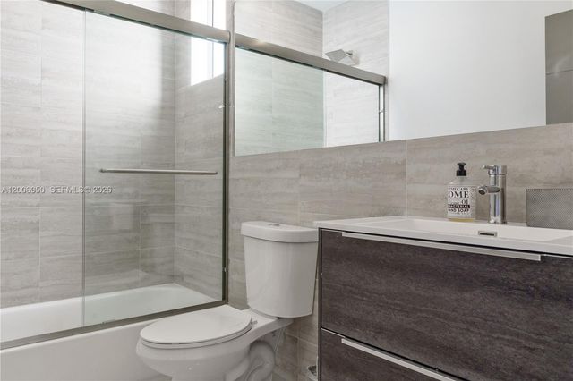 2889 SW 33rd Ave 2889, Miami, FL 33133