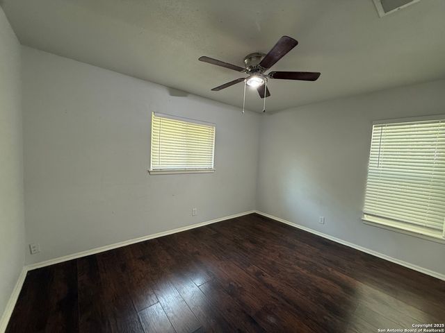 4301 SUN VISTA LN, San Antonio, TX 78217