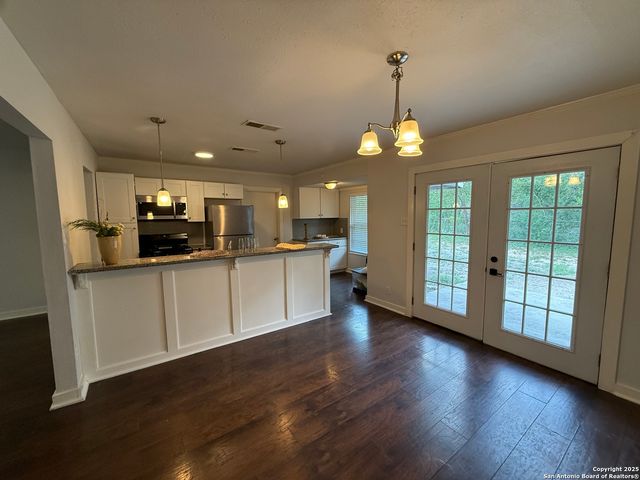 4301 SUN VISTA LN, San Antonio, TX 78217