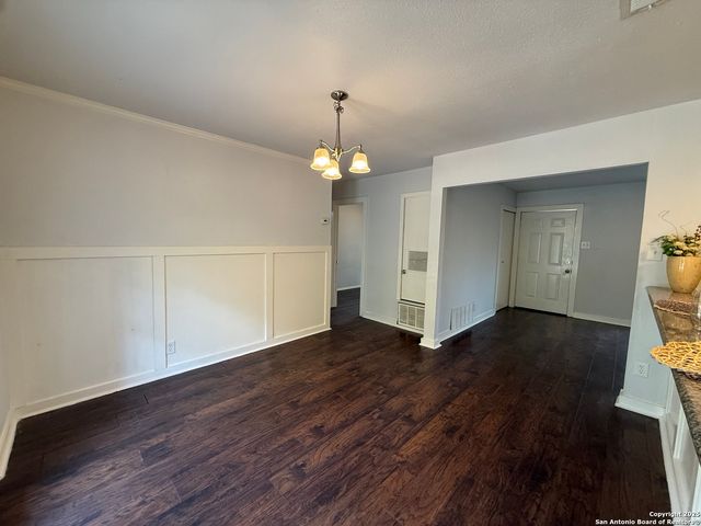 4301 SUN VISTA LN, San Antonio, TX 78217