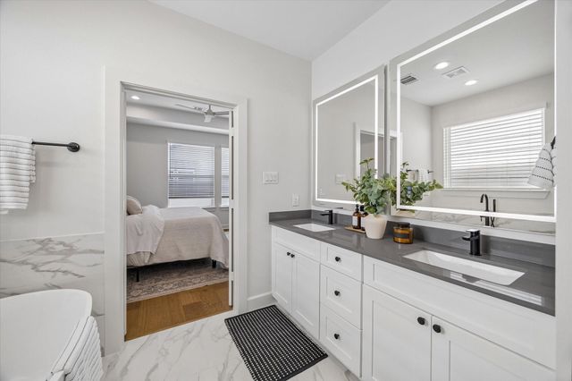 4711 Moving Meadows, Houston, TX 77018