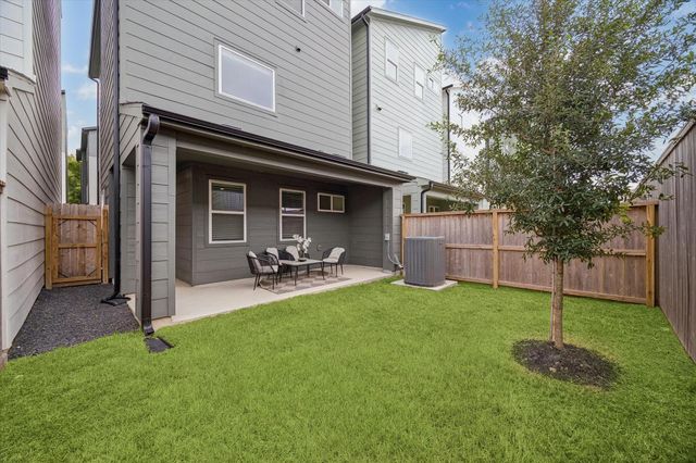 4711 Moving Meadows, Houston, TX 77018