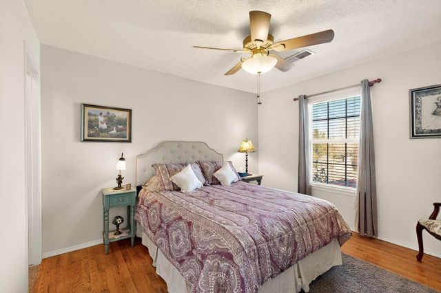 10101 Showlow Street NW, Albuquerque, NM 87114