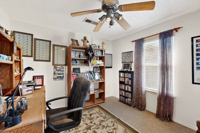 10101 Showlow Street NW, Albuquerque, NM 87114