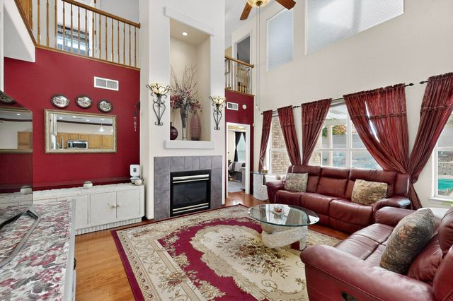 10101 Showlow Street NW, Albuquerque, NM 87114