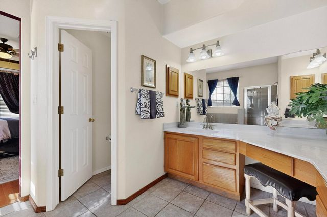 10101 Showlow Street NW, Albuquerque, NM 87114