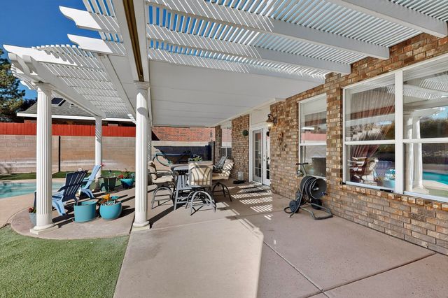 10101 Showlow Street NW, Albuquerque, NM 87114