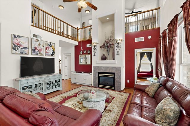 10101 Showlow Street NW, Albuquerque, NM 87114