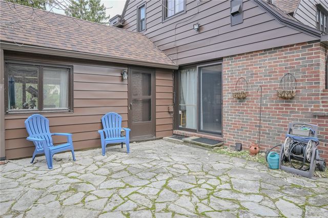 735 Tanglewood Drive, Springfield, OH 45504