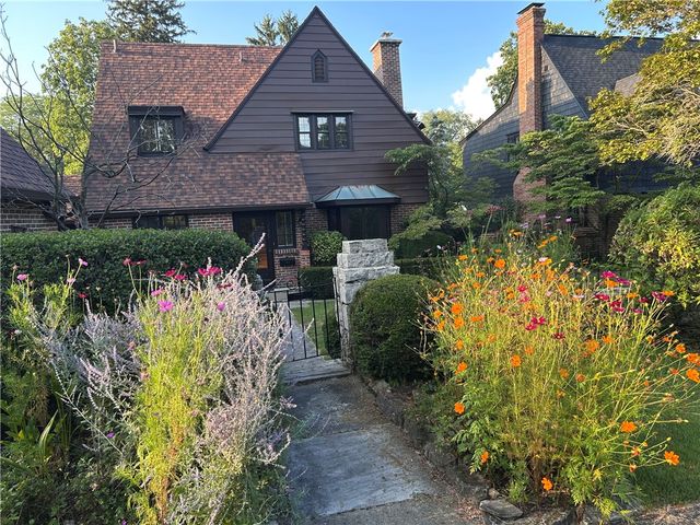 735 Tanglewood Drive, Springfield, OH 45504