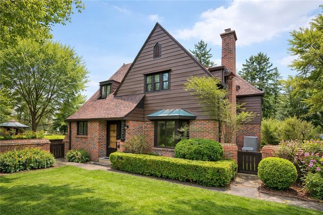 735 Tanglewood Drive, Springfield, OH 45504