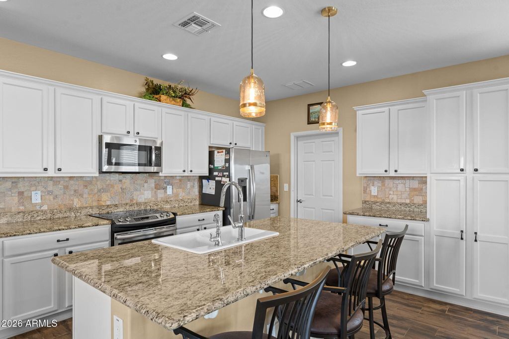 3713 Goldmine Canyon Way, Wickenburg, AZ 85390 — photo 2