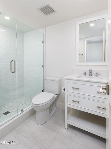 596 W Huntington Drive A, Arcadia, CA 91007