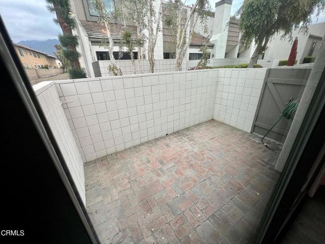 596 W Huntington Drive A, Arcadia, CA 91007