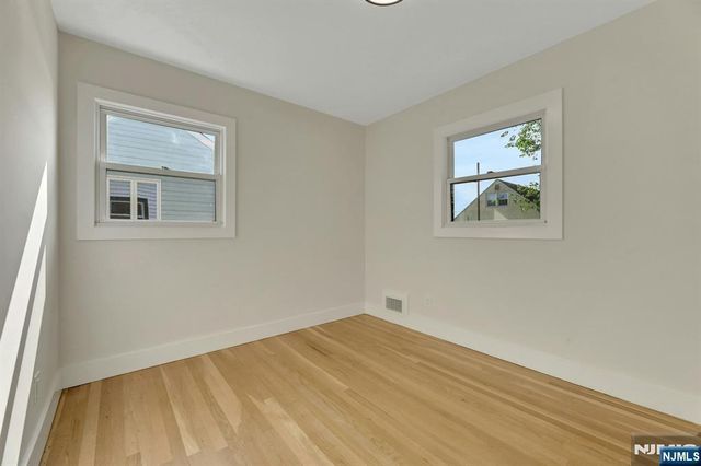 300 John Ochs Drive, Saddle Brook, NJ 07663