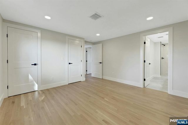300 John Ochs Drive, Saddle Brook, NJ 07663
