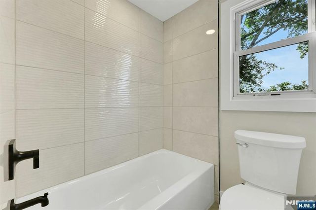 300 John Ochs Drive, Saddle Brook, NJ 07663