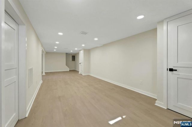 300 John Ochs Drive, Saddle Brook, NJ 07663