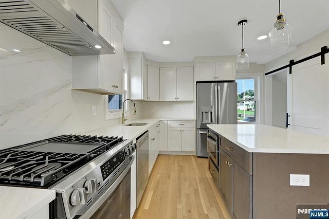 300 John Ochs Drive, Saddle Brook, NJ 07663