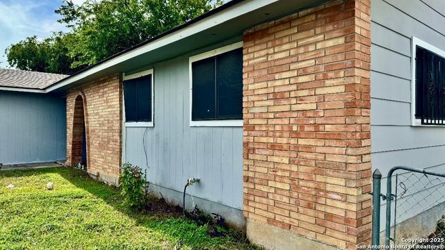 1907 Ann Arbor, San Antonio, TX 78224