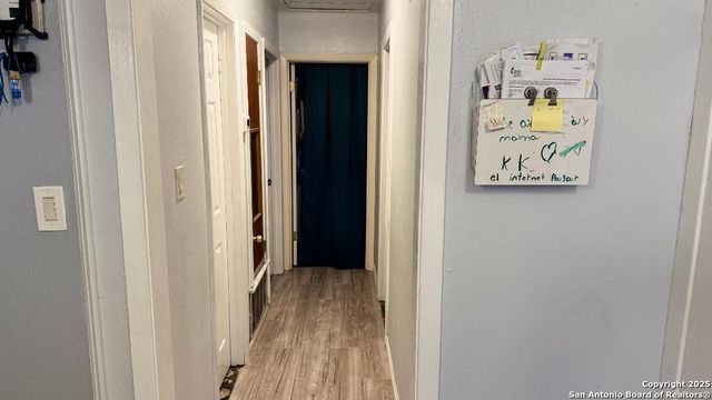 1907 Ann Arbor, San Antonio, TX 78224