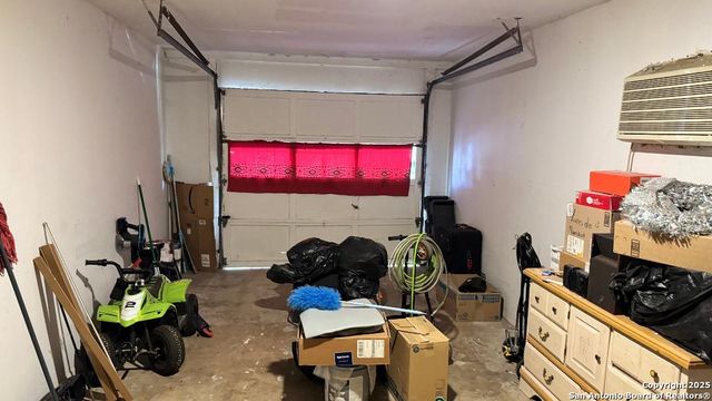 1907 Ann Arbor, San Antonio, TX 78224