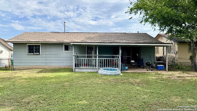 1907 Ann Arbor, San Antonio, TX 78224