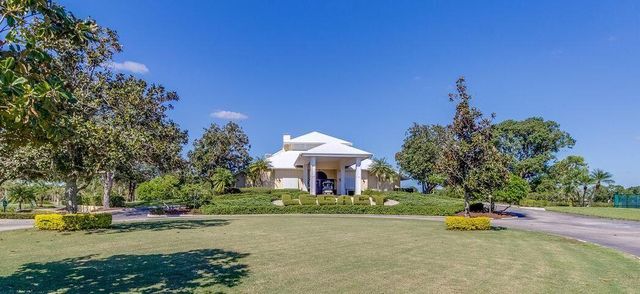 8052 Links Way, Port St. Lucie, Port St Lucie, FL 34986