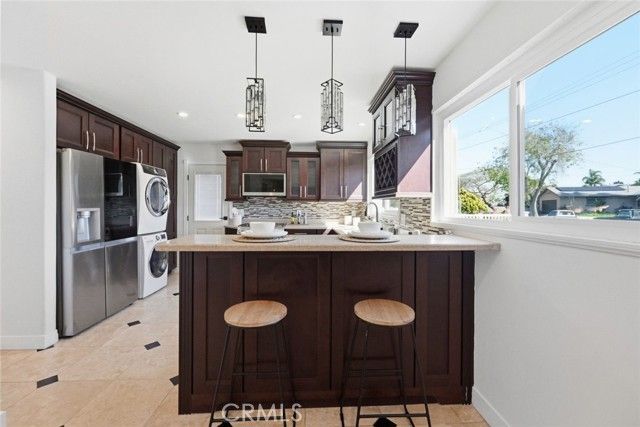 4862 Kings, San Diego, CA 92117