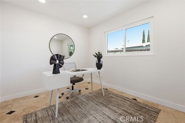 4862 Kings, San Diego, CA 92117