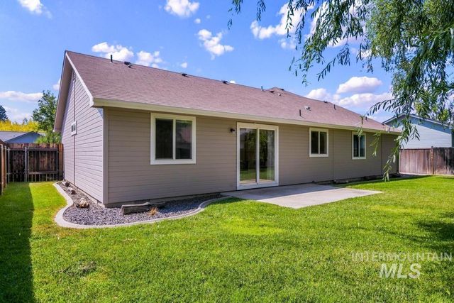7710 N Dodgin Ave, Boise, ID 83714