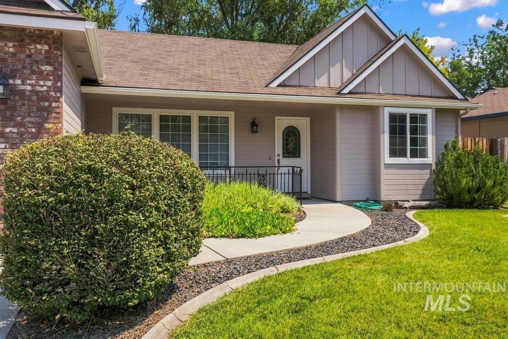 7710 N Dodgin Ave, Boise, ID 83714 photo 3