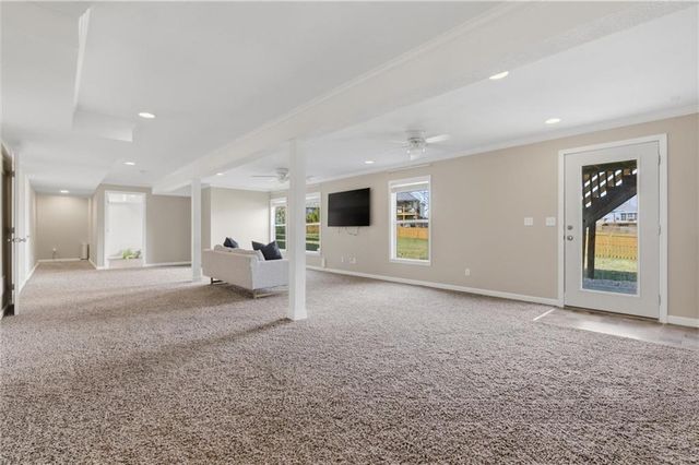 1010 WELLINGTON Way, Liberty, MO 64068