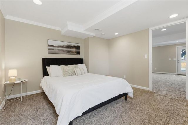 1010 WELLINGTON Way, Liberty, MO 64068