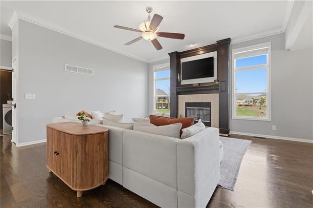 1010 WELLINGTON Way, Liberty, MO 64068