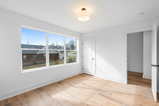 1920 South Hamilton Rd, Nashville, TN 37218