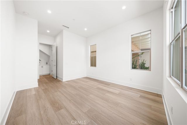 311 Brimwood, Irvine, CA 92618