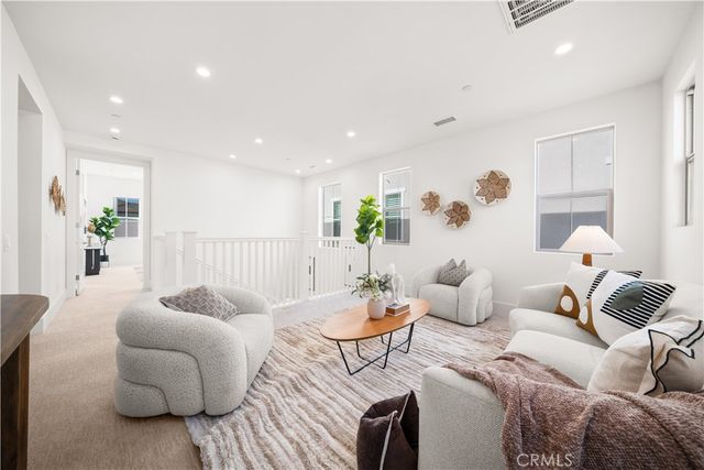 311 Brimwood, Irvine, CA 92618