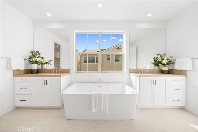 311 Brimwood, Irvine, CA 92618