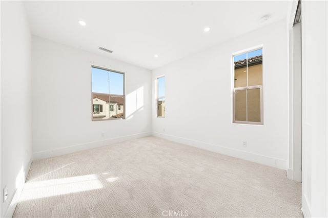 311 Brimwood, Irvine, CA 92618