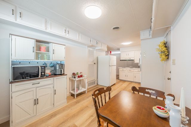 506 E Huitt Lane, Euless, TX 76040
