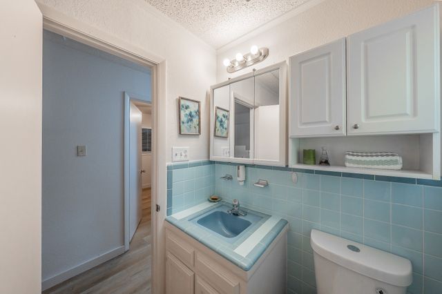 506 E Huitt Lane, Euless, TX 76040