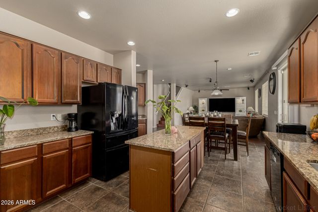 17153 W GAMBIT Trail, Surprise, AZ 85387
